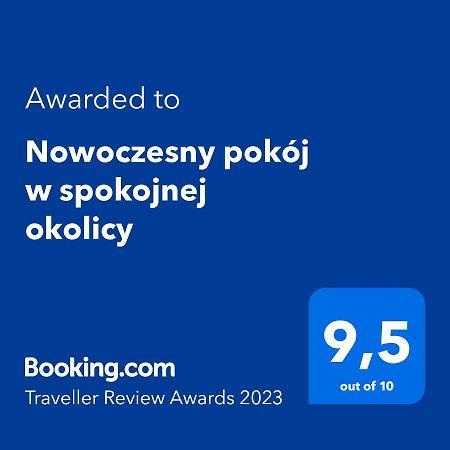 Nowoczesny Pokoj W Spokojnej Okolicy Κέλμνο Εξωτερικό φωτογραφία